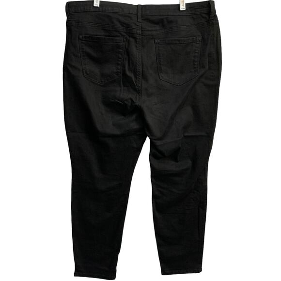 Crown & Ivy Curvy Black Women’s Skinny Jeans Plus Size 20WR - Picture 2 of 6